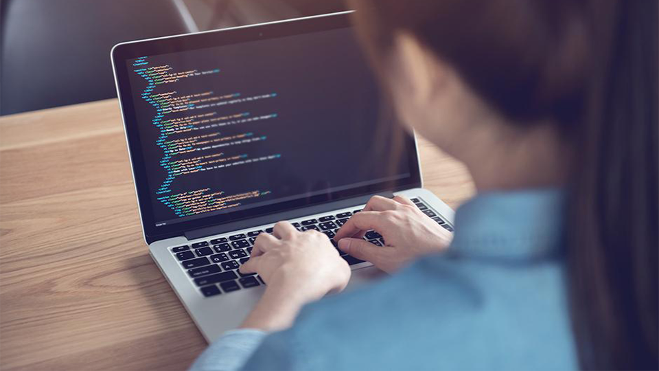 لپ تاپ مناسب برای برنامه نویسی
